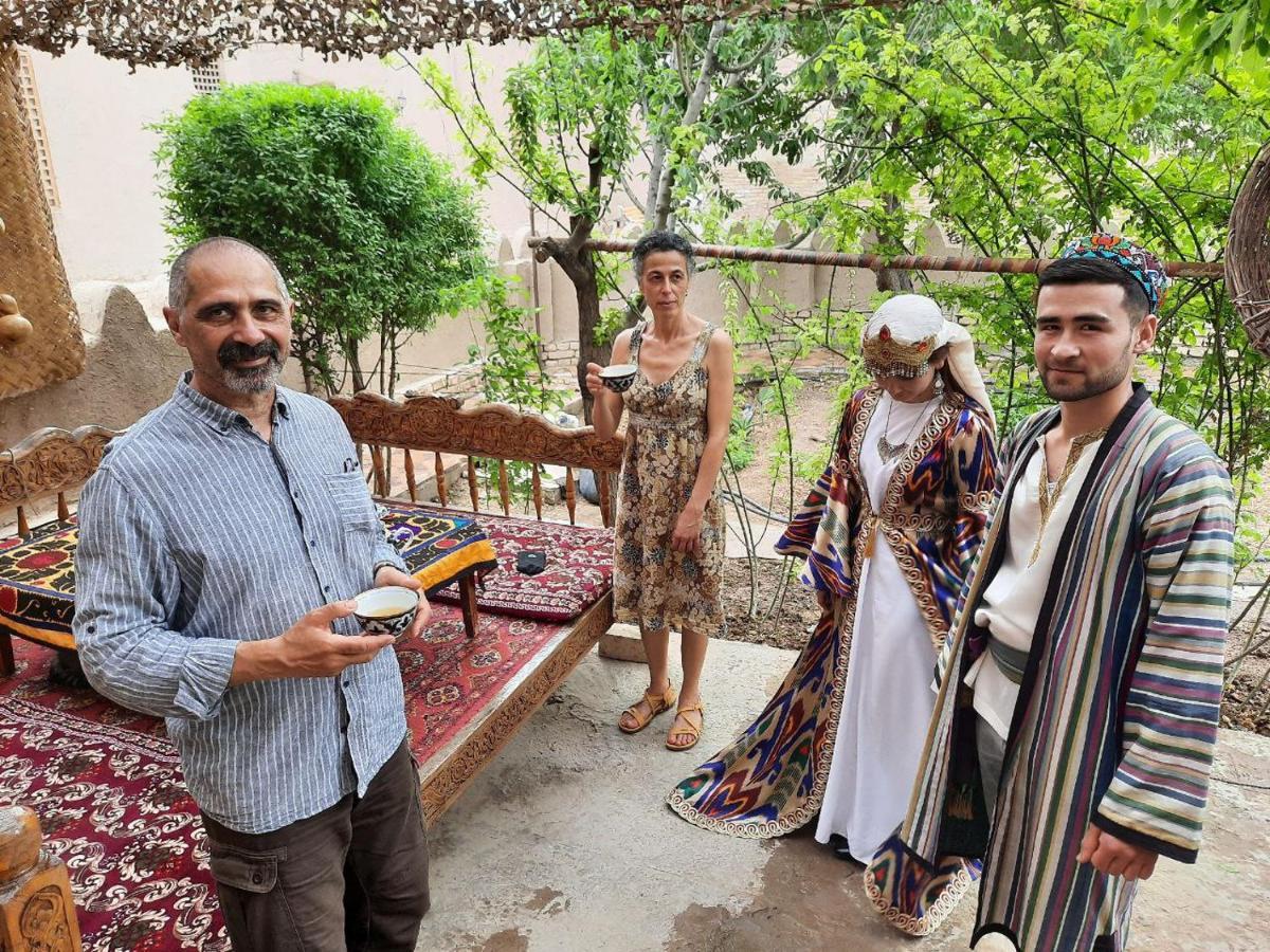 Guest House Khiva Boyjon Ota ภายนอก รูปภาพ